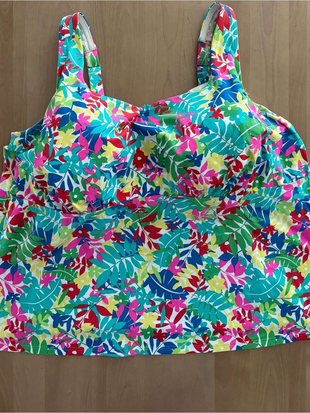 Lands End Womens Size 24W Tankini Top. Pre-owned. Excellent Cond. See Photos.